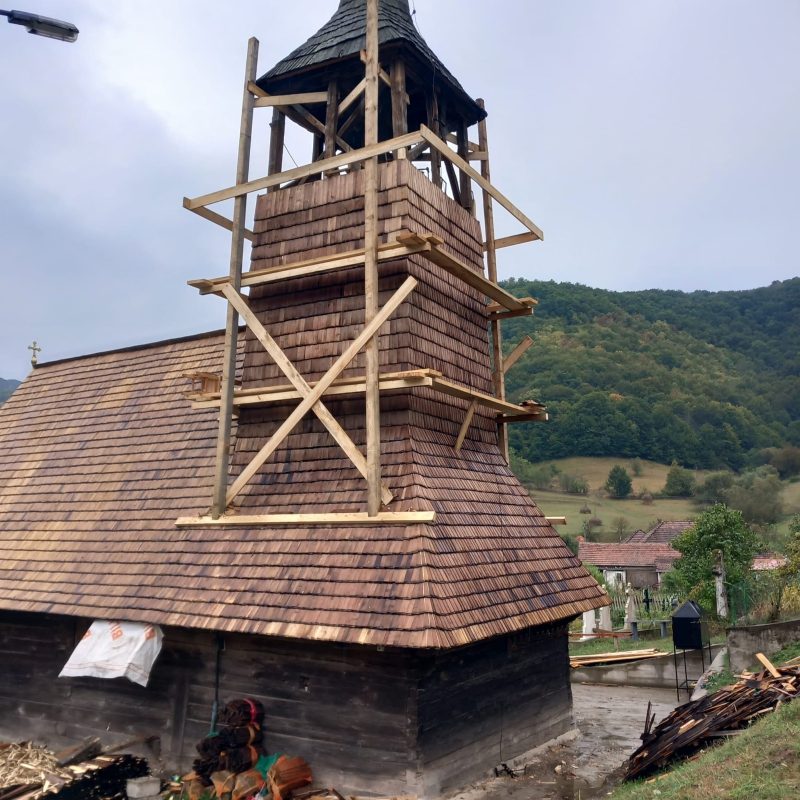 poza restaurare biserica din cazanesti cu forte profi 3